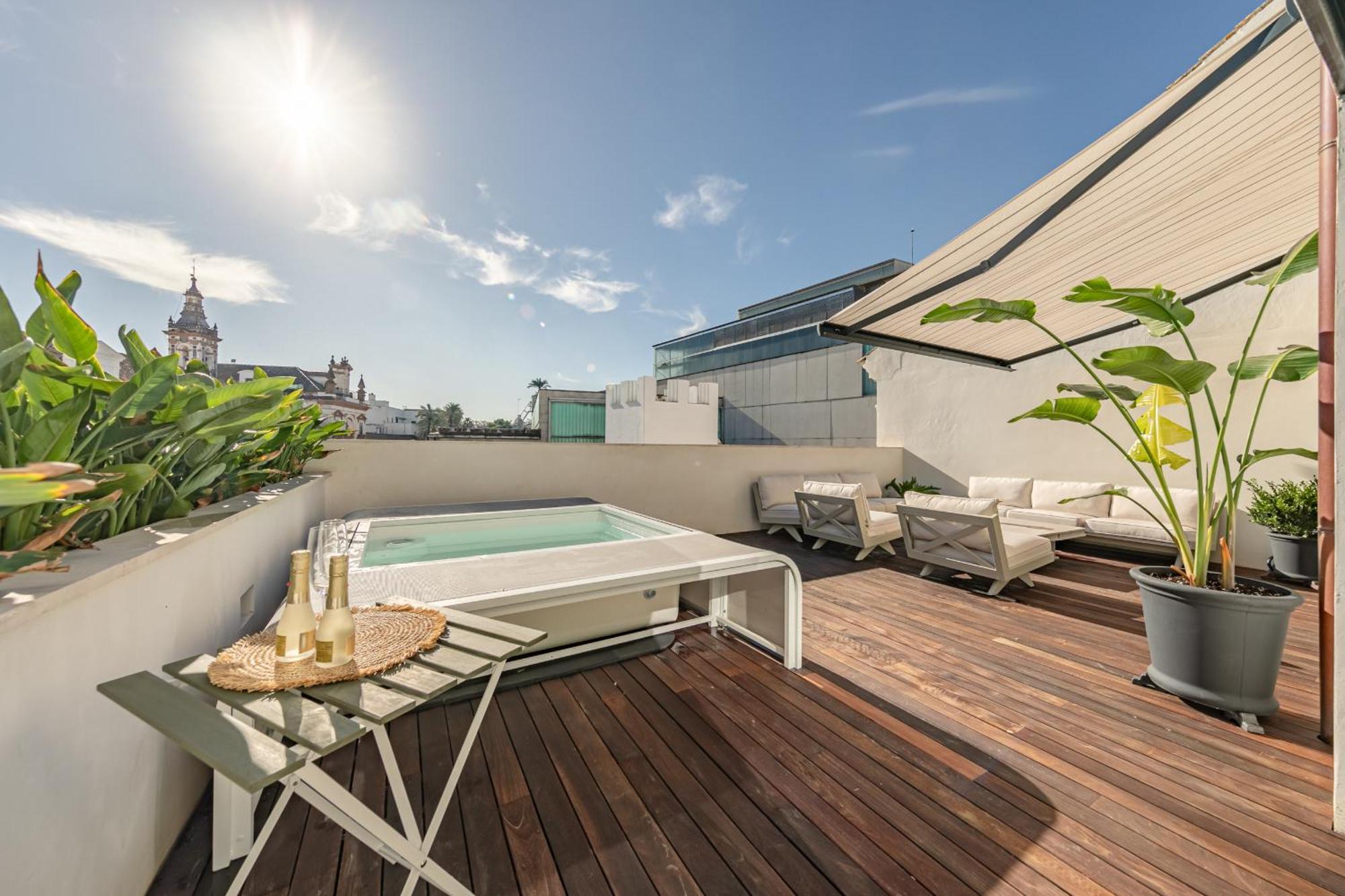 Green-Apartments Reales Atarazanas Suites Sevilla Eksteriør billede